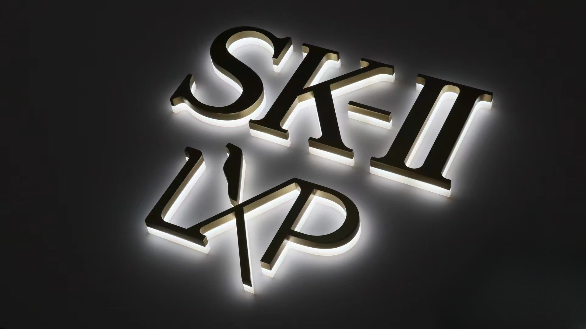 Halolit Channel Letters | Stainless Steel | Gold Painted